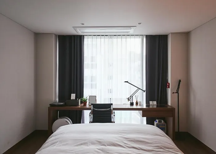 Good Ol' Days Hotel