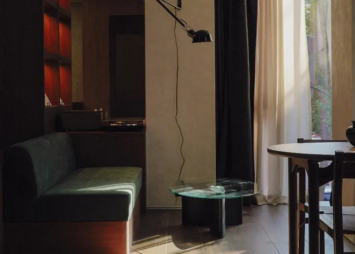 Hotel Good Ol' Days *